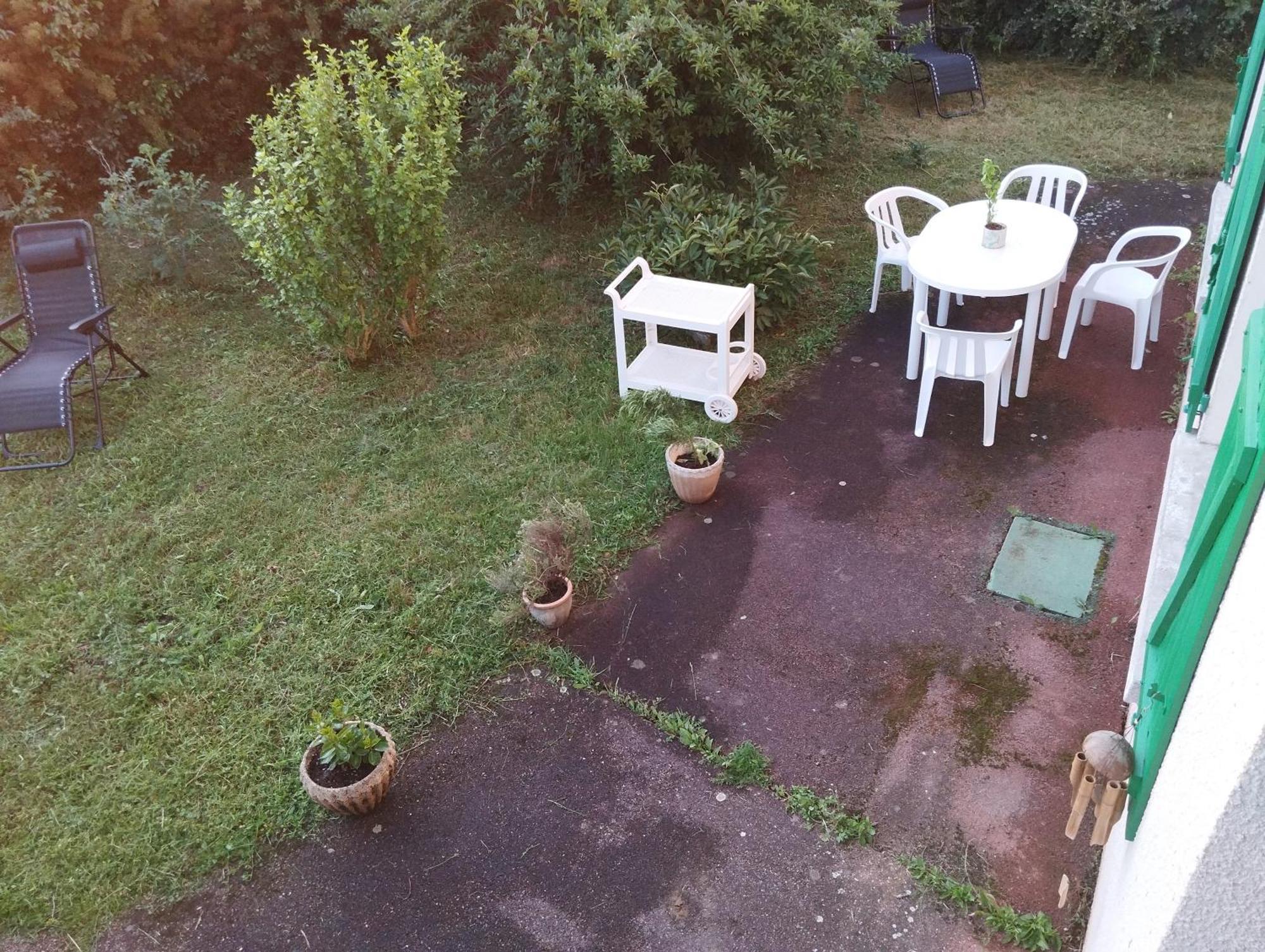 L'Escale Thermale Montrond-les-Bains Exteriör bild